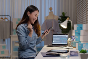 What Is a Minimum Viable Product? Learn to Test Your Core Product Ideas